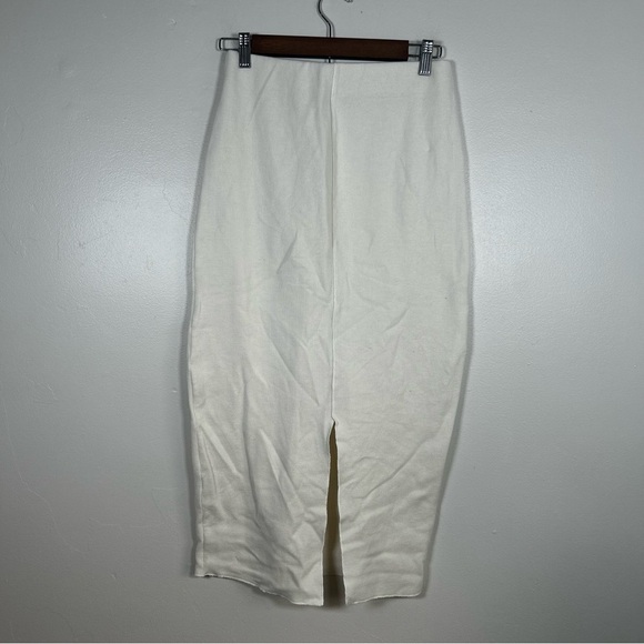 Zara Cream Knit Ribbed Midi‎ Skirt - Picture 2 of 3